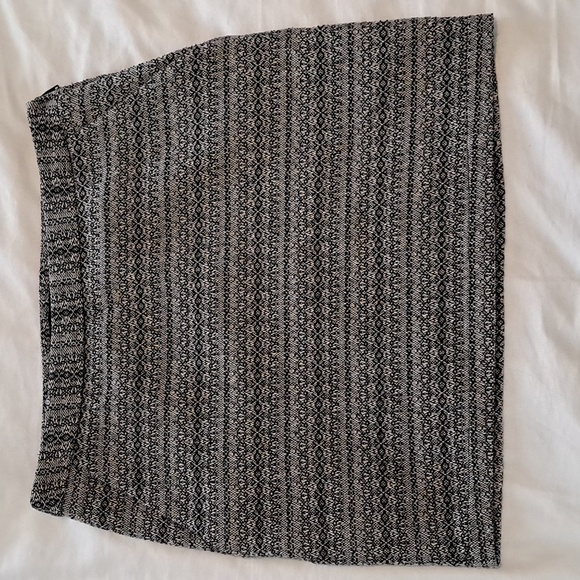 JACK | Whool mini skirt - Picture 1 of 5